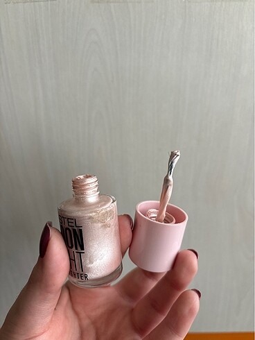 Pastel Pastel moon light highlighter