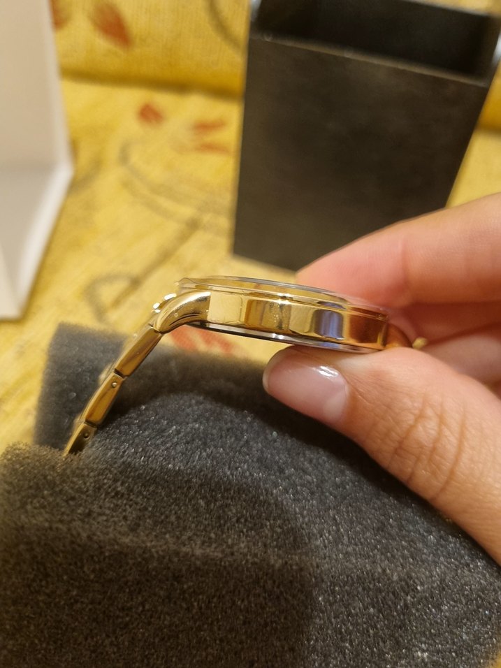 Ferrucci Parlak Altın Kadın Saat - Görsel 3