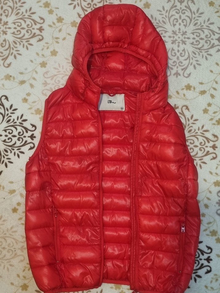 Kadın Kırmızı Kapüşonlu Şişme Yelek (LTB) - Görsel 3