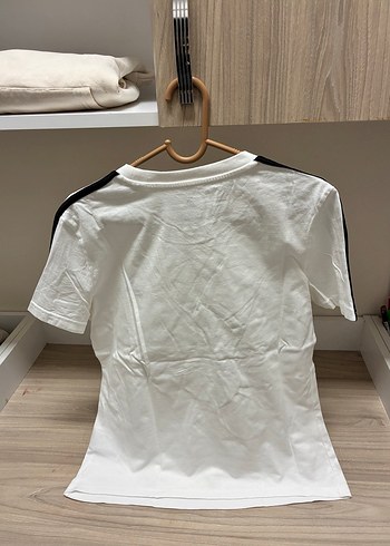Adidas Beyaz Adidas Kısa Kollu Kadın Tişört