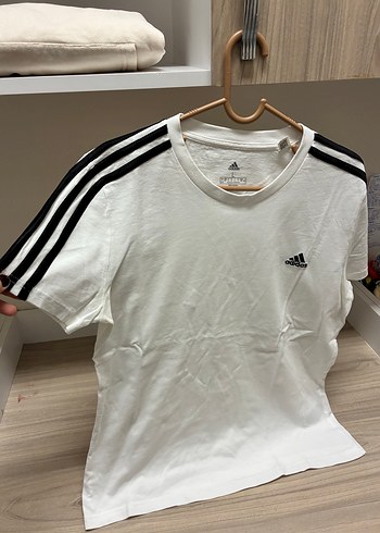 l Beden beyaz Renk Beyaz Adidas Kısa Kollu Kadın Tişört