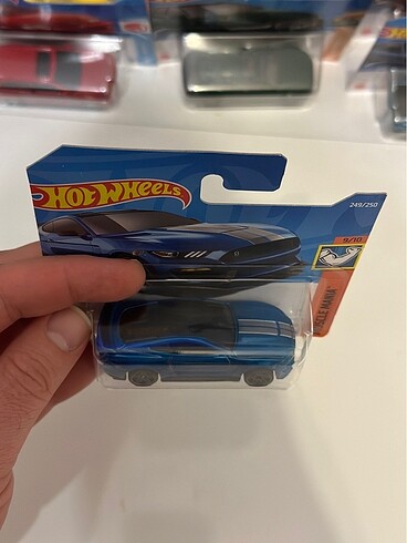  Hot wheels ford shelby