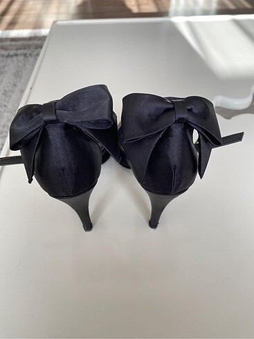 Koton Stiletto