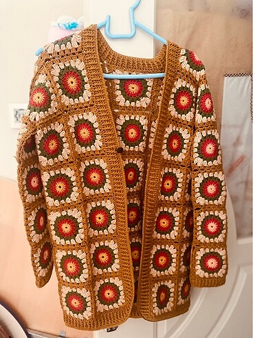 Motif Hırka