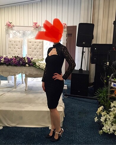 Süyah dantel detaylı elbise