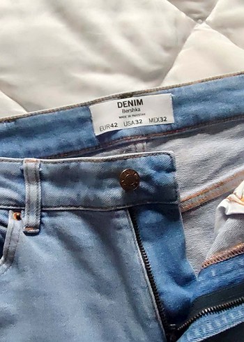 Bershka Mavi Dar Kesim Erkek Jeans - Görsel 4