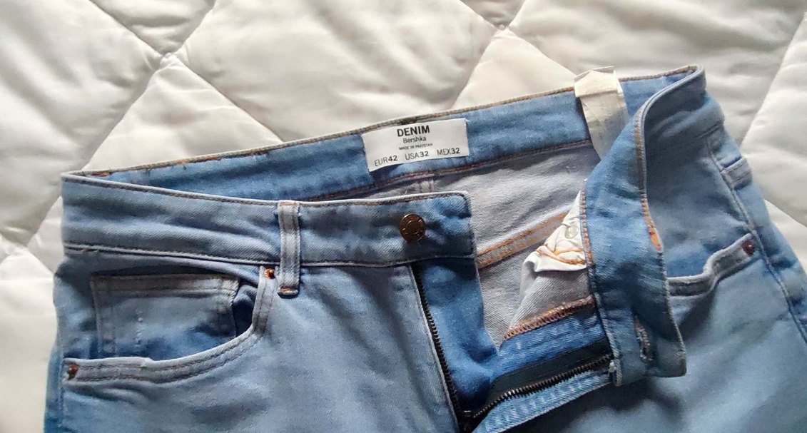 Bershka Mavi Dar Kesim Erkek Jeans - Görsel 4