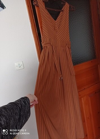 Belden oturtmalı jile elbise 
