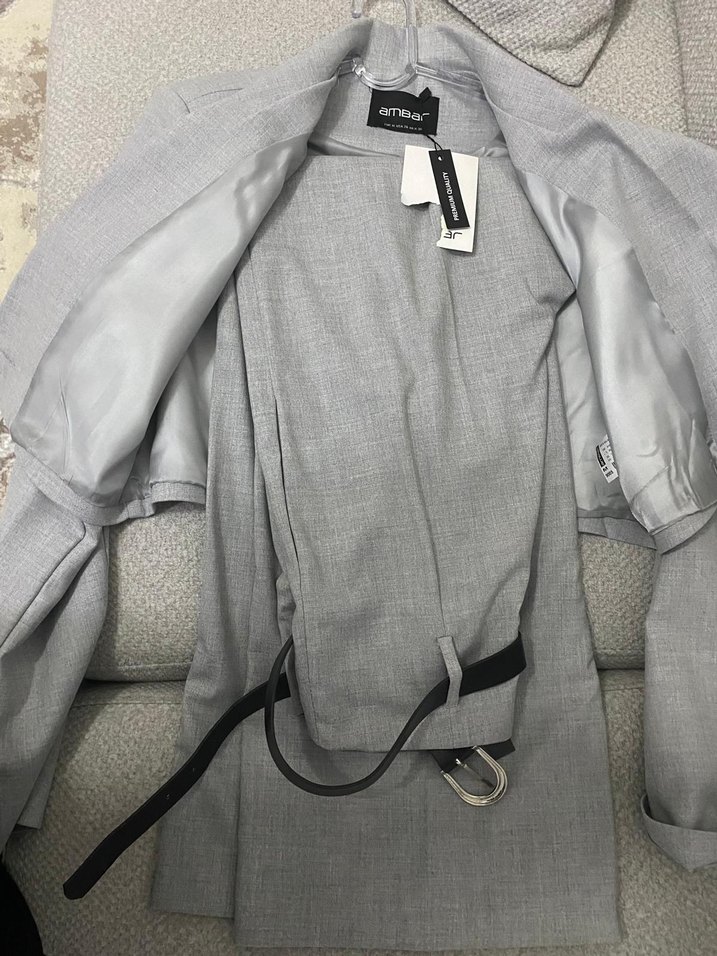 Gri Kemerli Kısa Blazer Ceket - Görsel 2