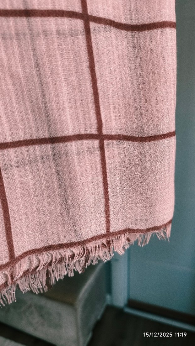 Pembe   Şal - Görsel 2