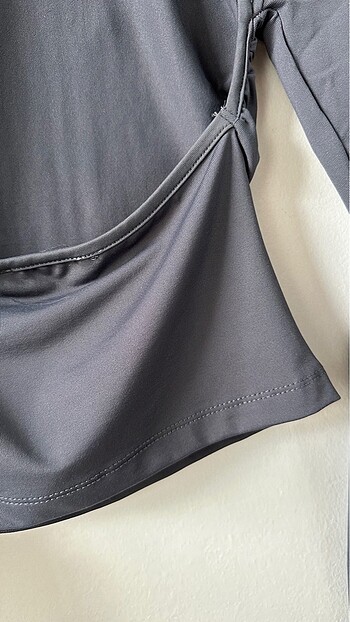 s Beden gri Renk Sırt dekolteli basic antrasit rengi crop/top