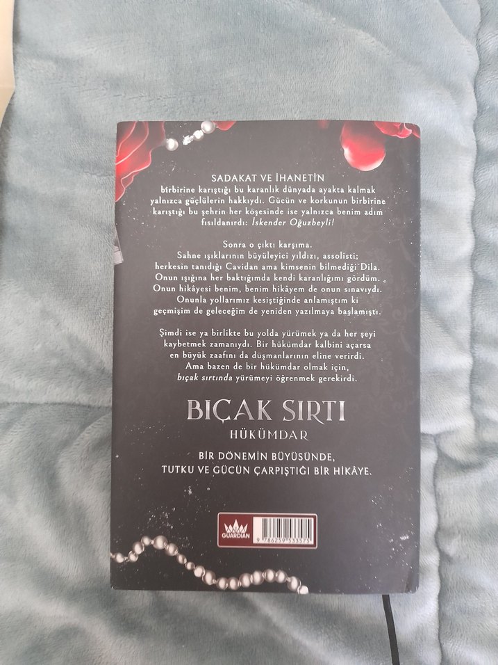 Bıçak Sırtı- Hümeyra - Görsel 3