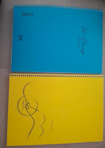 su yeşili ve Sarı Spiralli Defter Seti