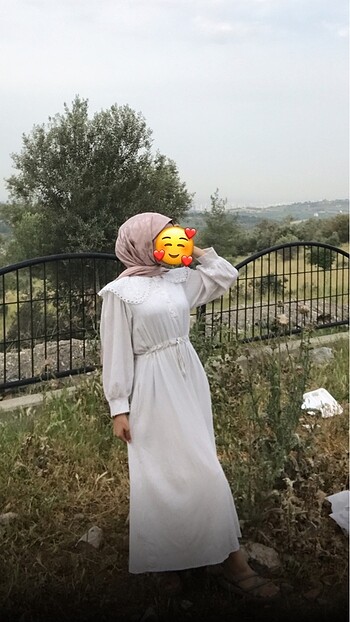 Beyaz elbise astarlı