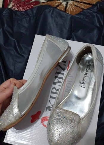 Pul İşlemeli Gri Kız Çocuk Özel Ayakkabı - Görsel 3