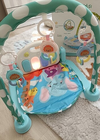 Nini baby oyun halısı