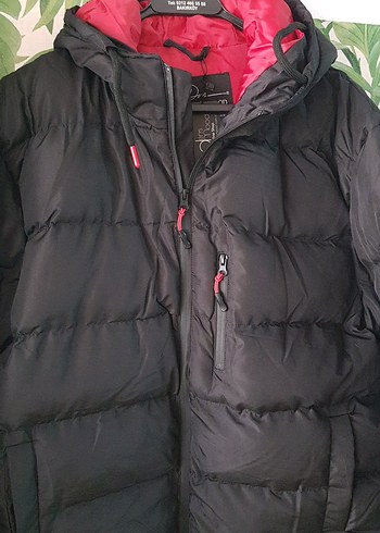 Erkek Siyah Kapüşonlu Kışlık Şişme Mont - Görsel 2