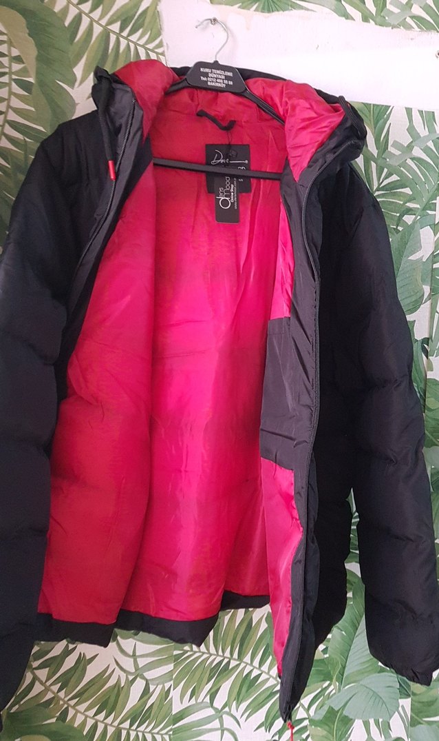 Erkek Siyah Kapüşonlu Kışlık Şişme Mont - Görsel 4