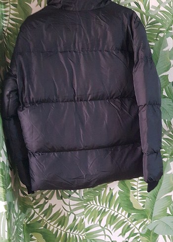 Siyah Yüksek Yakalı Fermuarlı Erkek Mont - Görsel 4