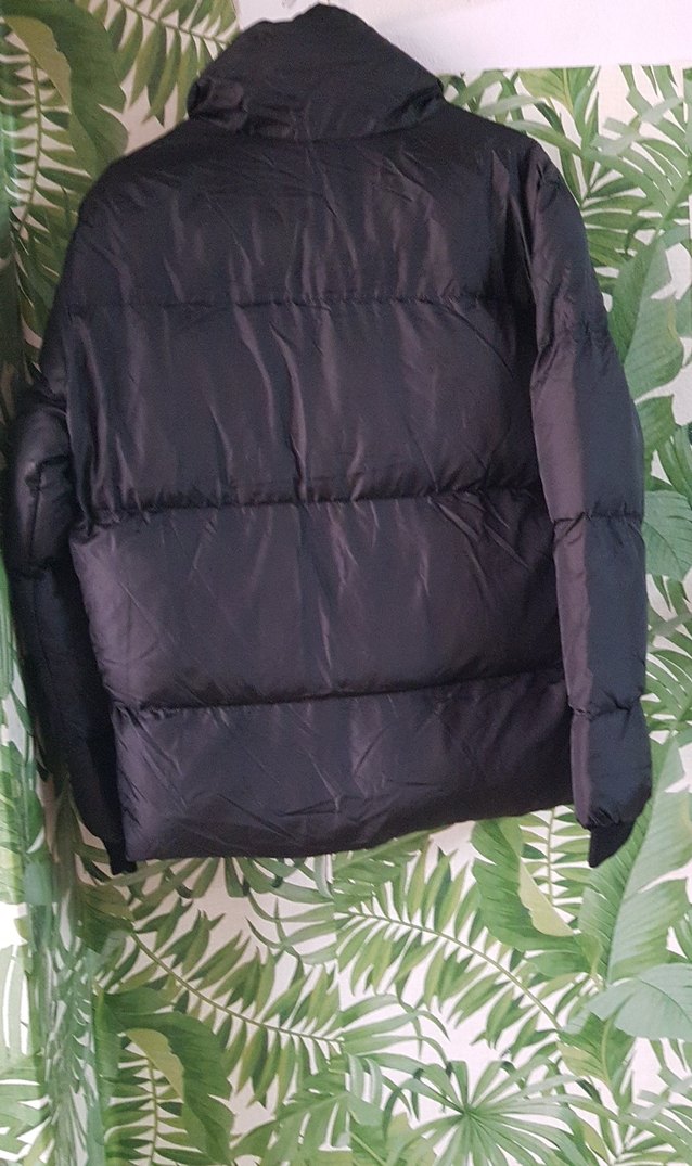 Siyah Yüksek Yakalı Fermuarlı Erkek Mont - Görsel 4