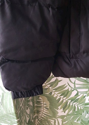 Siyah Kapüşonlu Erkek Kışlık Mont - Görsel 2