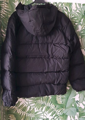 Siyah Kapüşonlu Erkek Kışlık Mont - Görsel 4