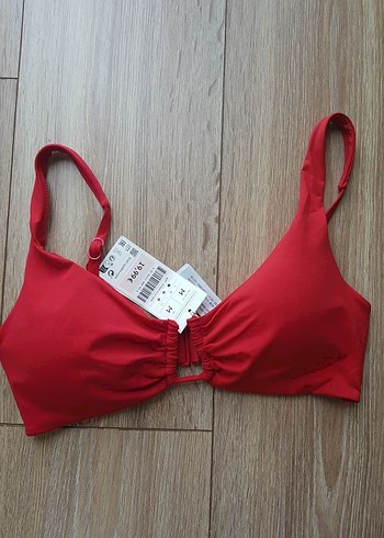 m Beden Parlak Kırmızı Kadın Bikini Üstü