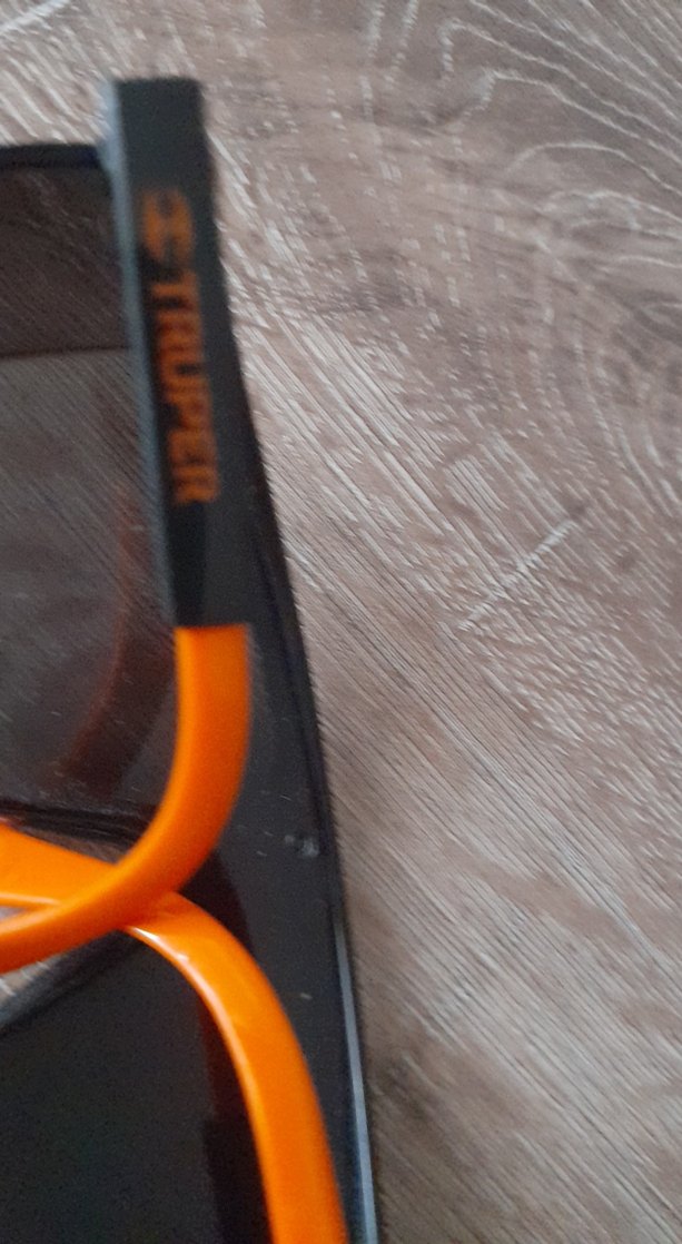 Siyah Minimalist Gözluk - Görsel 3