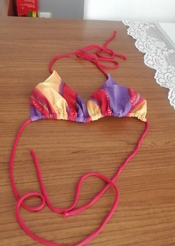 38 Beden Renkli Bağcıklı Bikini Üstü