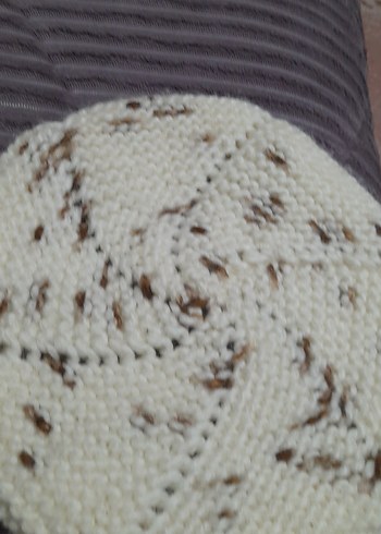 Kadın  el Örgü Bere Kahverengi ve Beyaz - Görsel 3