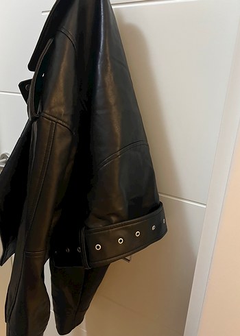 Zara Kadın Siyah Zara Deri Kemerli Biker Ceket