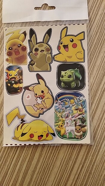  Beden Pikachu sticker(TAKAS OLUR HELLO KİTTY) 