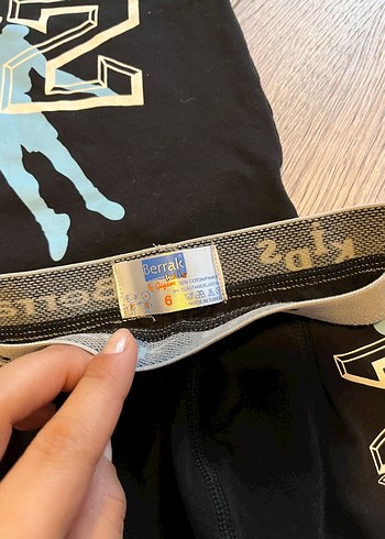 Berrak Kids Siyah Baskılı Çocuk Atlet ve Boxer - Görsel 2