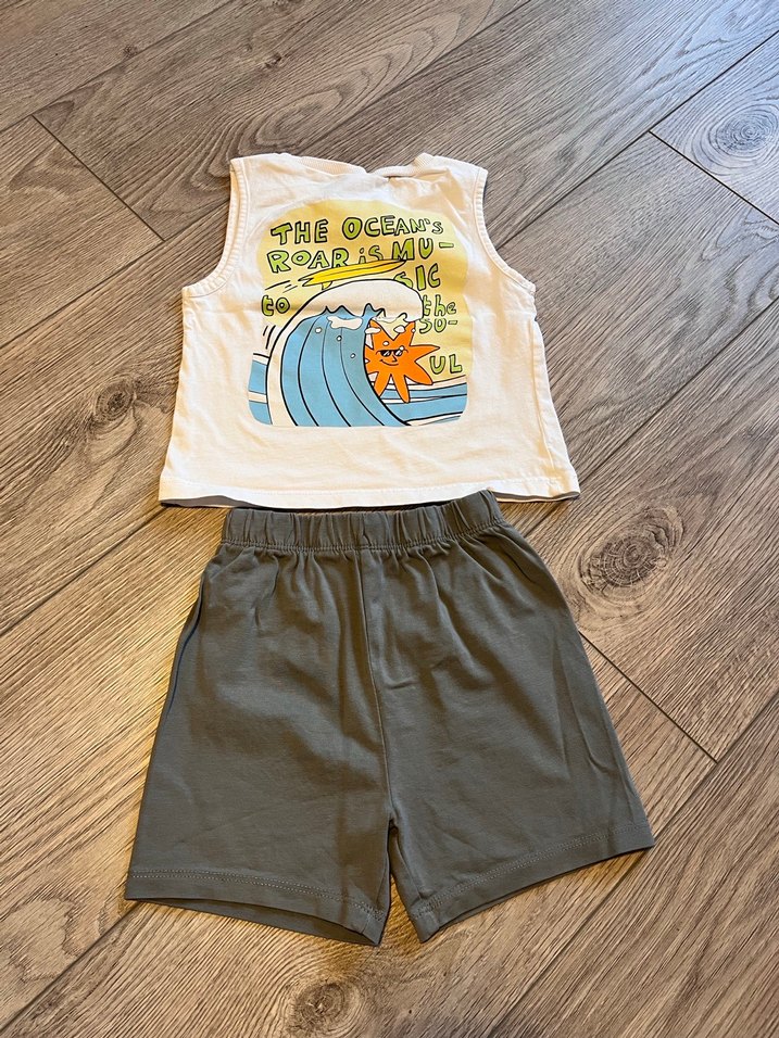 Bebek Gri Şort ve Beyaz Atlet Takımı - Görsel 2