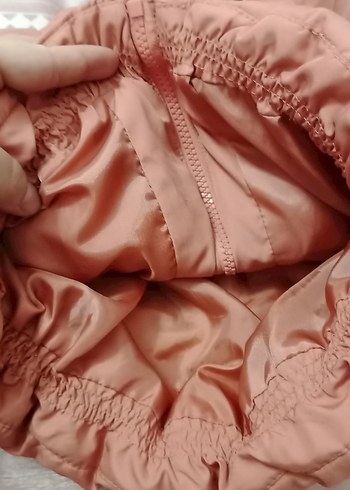 Pembe Kapüşonlu Kız Çocuk Montu - Görsel 3