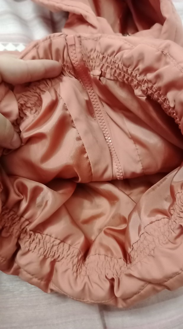 Pembe Kapüşonlu Kız Çocuk Montu - Görsel 3