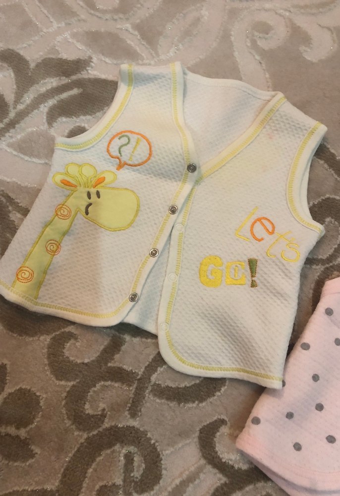 Kız Çocuk Düğmeli Triko Yelek - Görsel 3