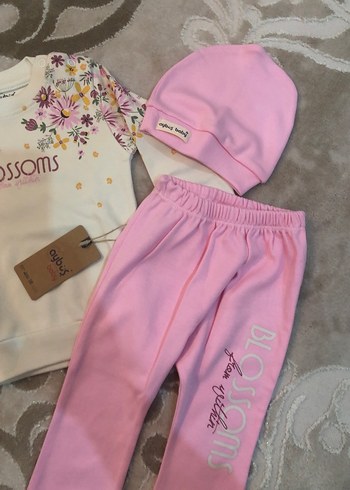 Pembe Çiçek Baskılı Uzun Kollu Kız Bebek Takımı - Görsel 3