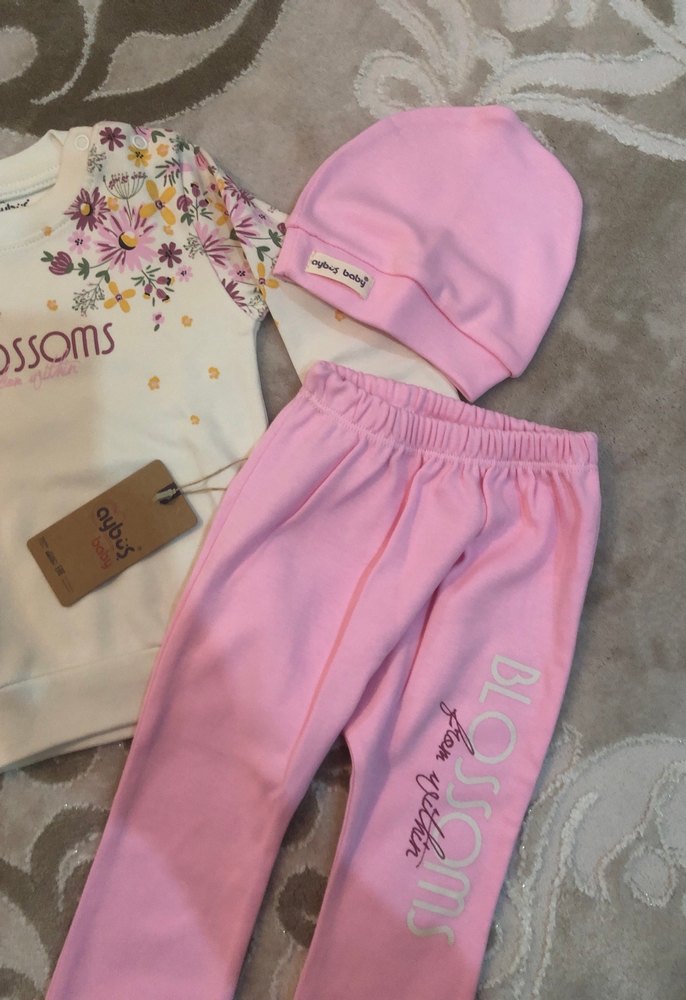 Pembe Çiçek Baskılı Uzun Kollu Kız Bebek Takımı - Görsel 3