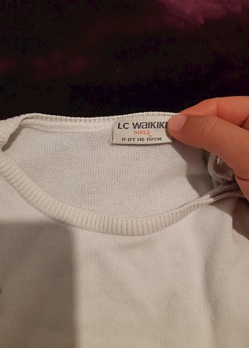  Beyaz Parlak Pullu Kedi Desenli Sweatshirt