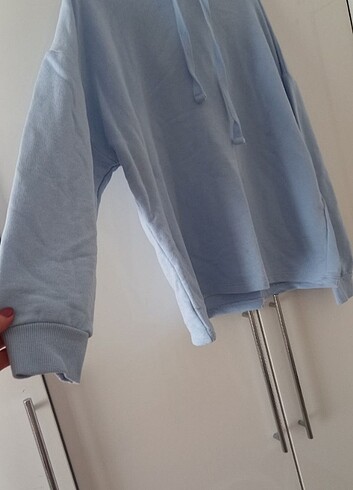 l Beden mavi kapuşonlu sweatshirt pull&bear