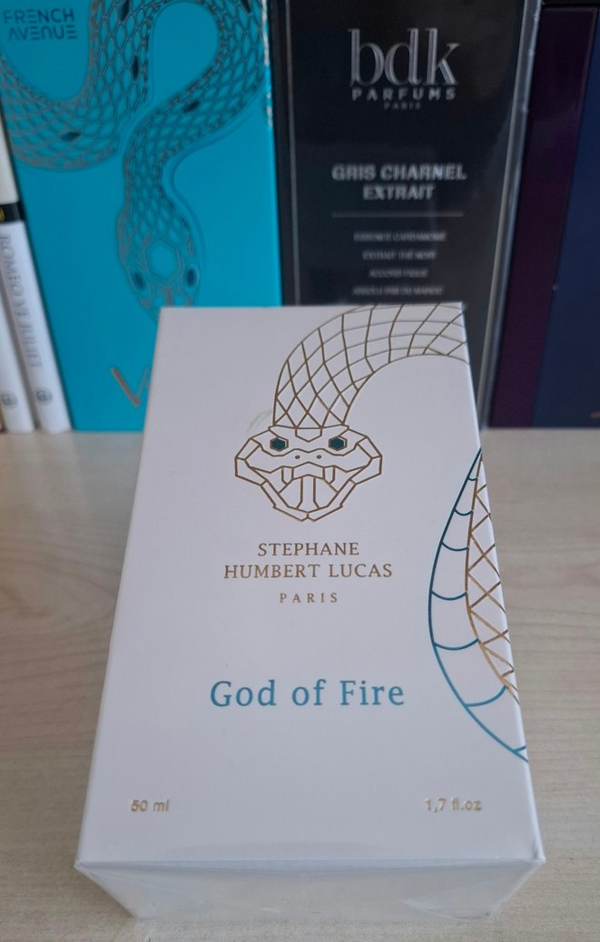 Stephane Humbert Lucas God of Fire Parfümü 50ml - Görsel 5