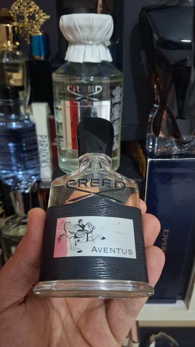 Creed Aventus Erkek Parfümü 50ml - Görsel 4