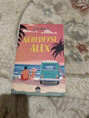 Neredeyse Alex // Martı Yayınları
