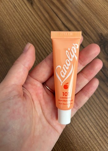Lanolips lipbalm