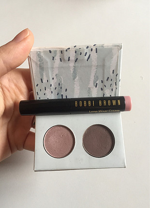 Bobbi Brown Krem Kalem Far Stick Eye Shadow, Ve Far Paleti Bobbi Brown  Makyaj %20 İndirimli - Gardrops