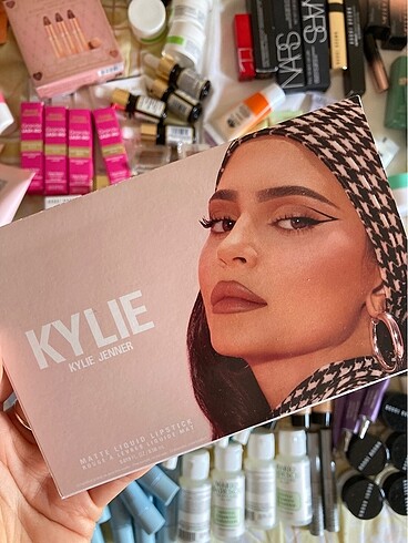 Kylie Cosmetics Kylie Jenner Ruj
