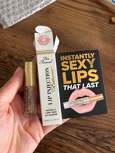 Too Faced Gloss