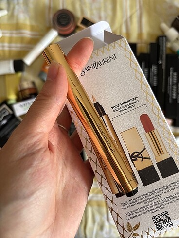  Beden Yves Saint Laurent Concealer
