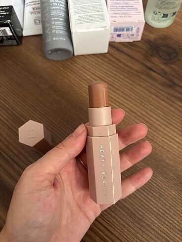 Fenty Beauty Bronzer